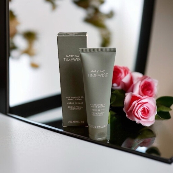 Mary Kay Other - Mary Kay Timewise Age Minimize 3D Conbination To Oily Skin Night Cream